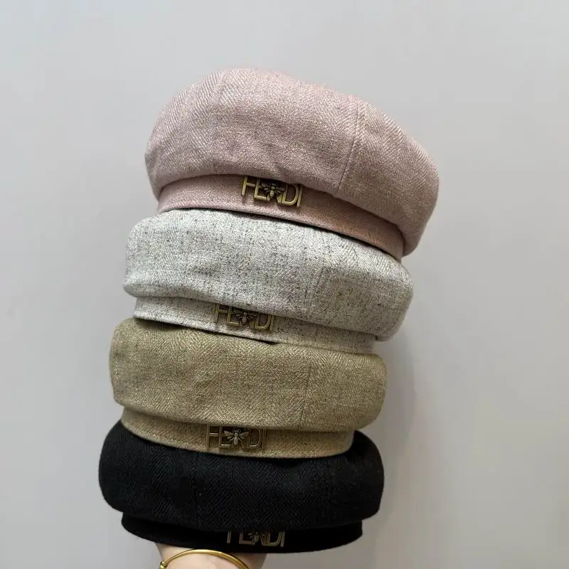 Fendi beret dx01
